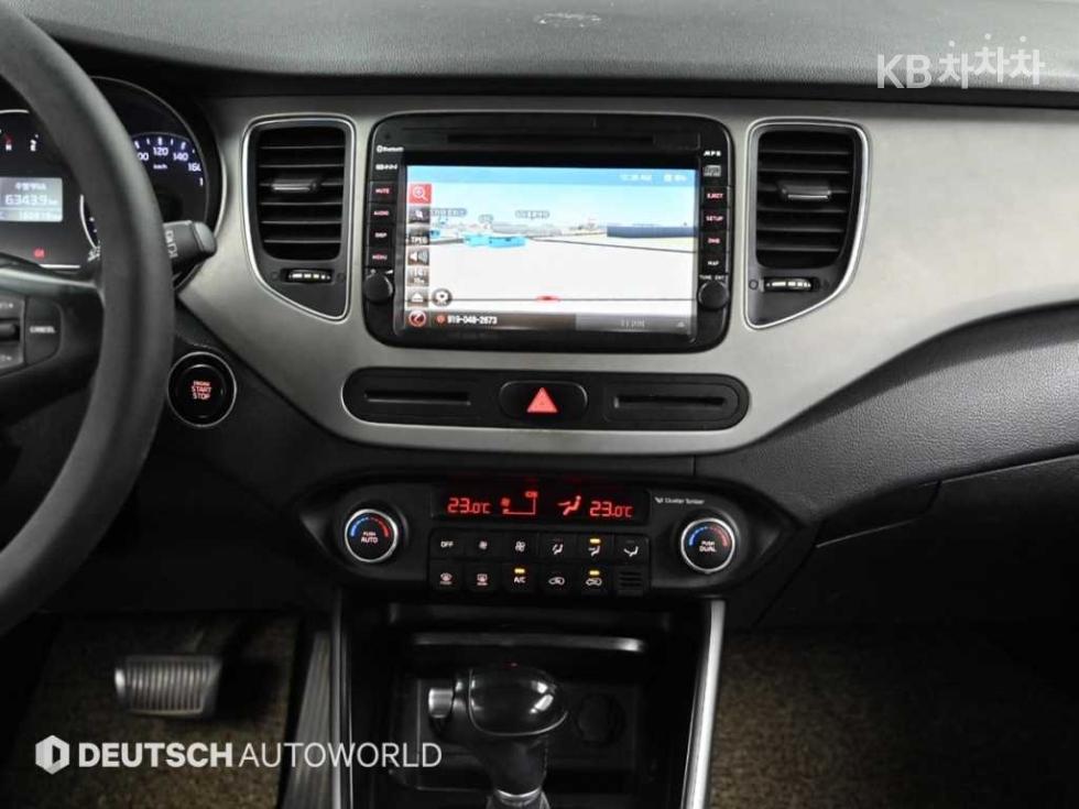 Kia Carens — miniaturë 14