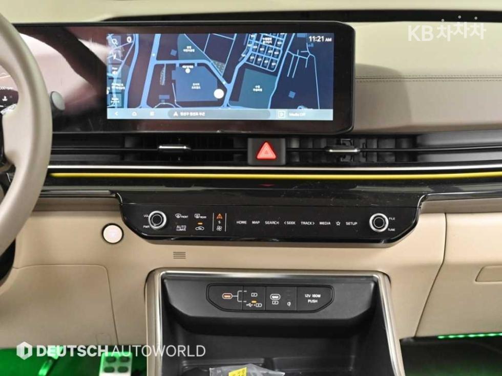 Kia Carnival — miniaturë 14