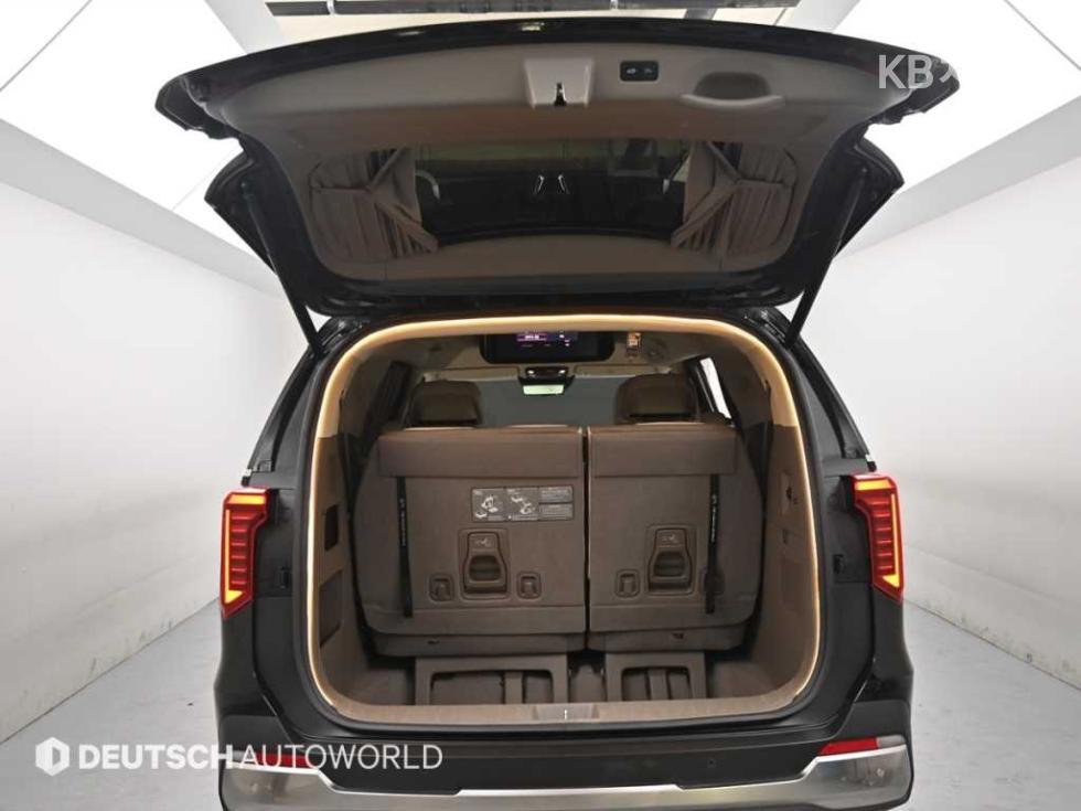 Kia Carnival — miniaturë 19