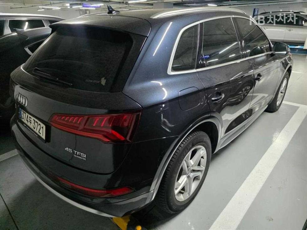 Audi Q5 — miniaturë 4