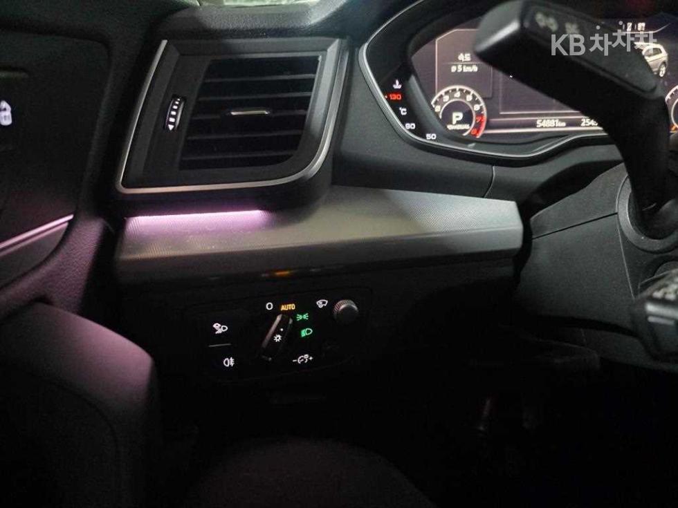Audi Q5 — miniaturë 11