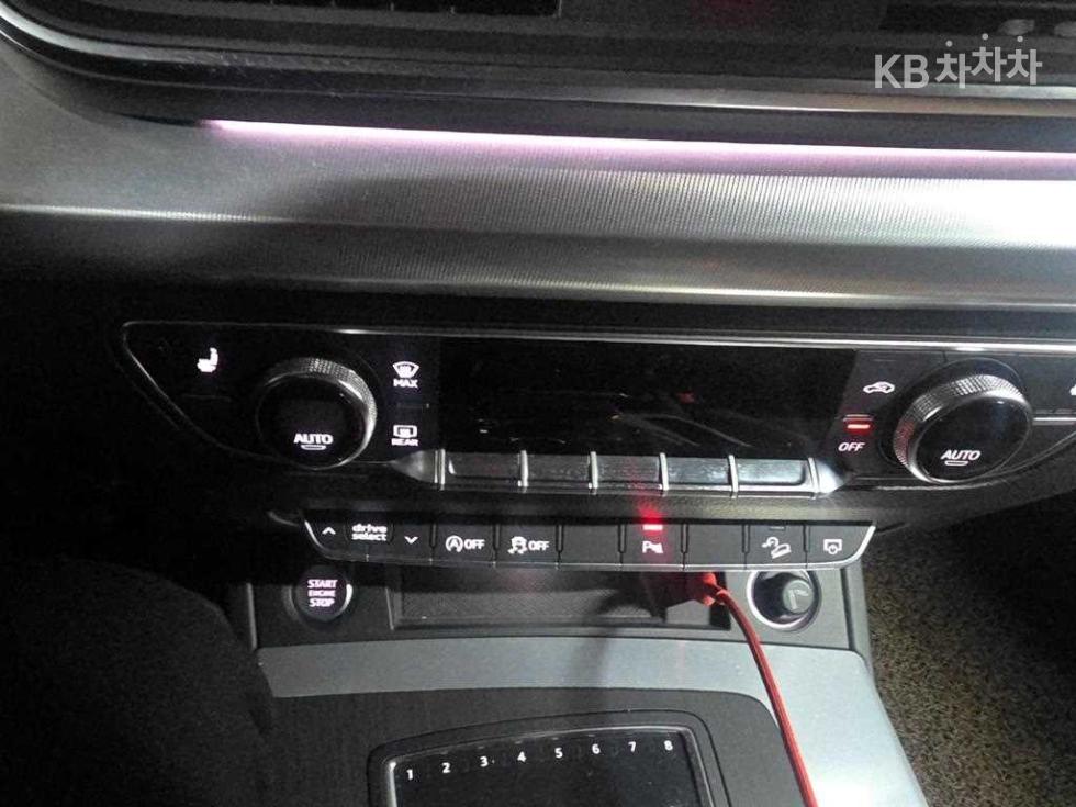 Audi Q5 — miniaturë 13