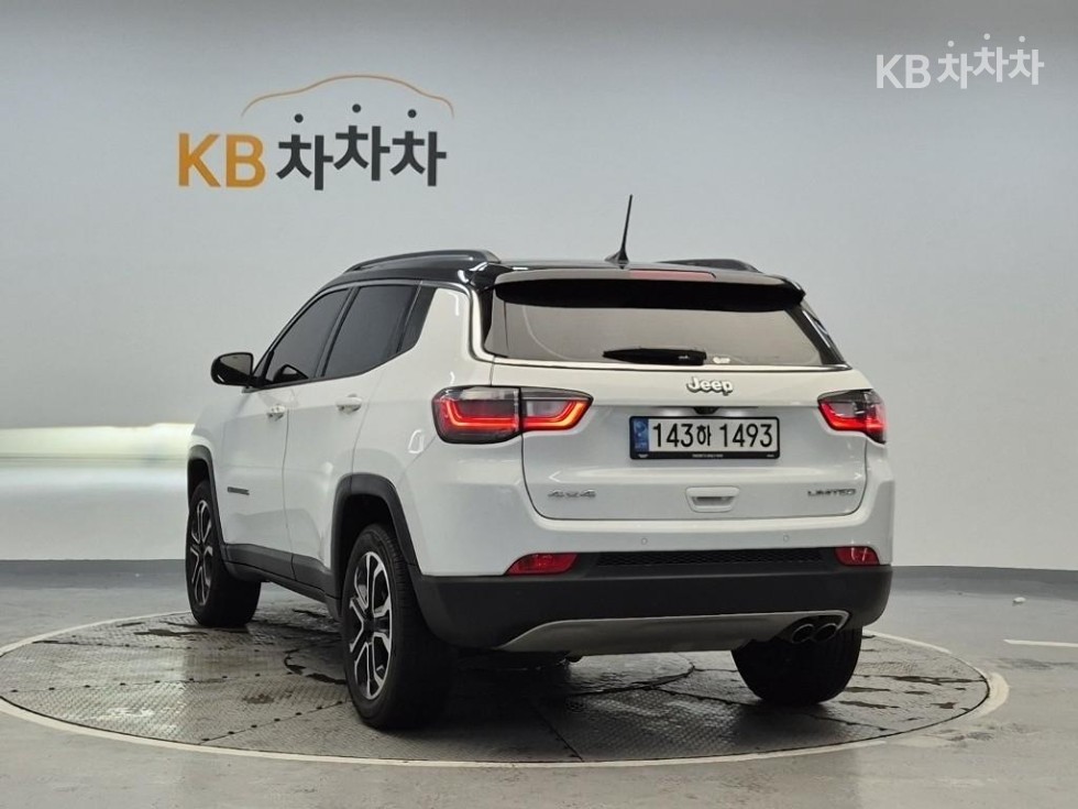 Jeep Compass — miniaturë 3
