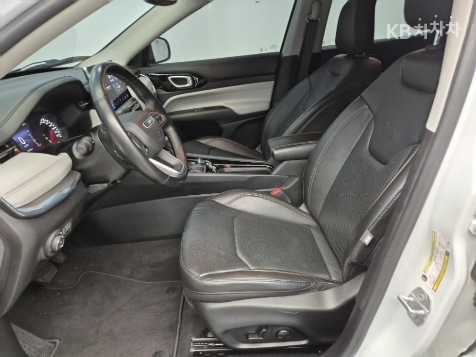 Jeep Compass — miniaturë 11