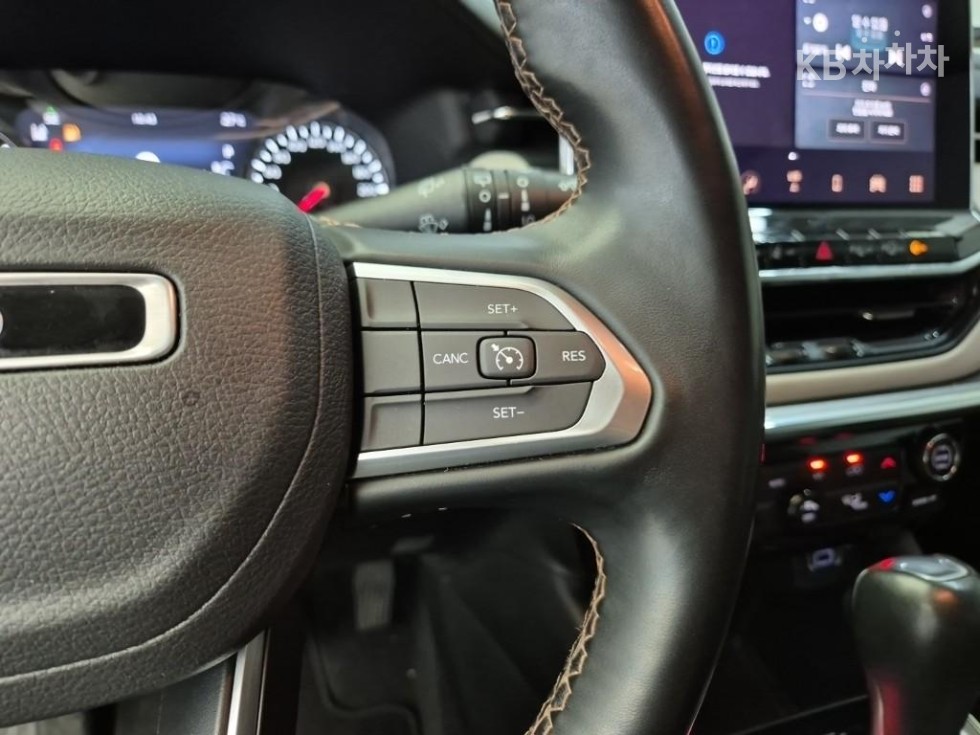 Jeep Compass — miniaturë 15