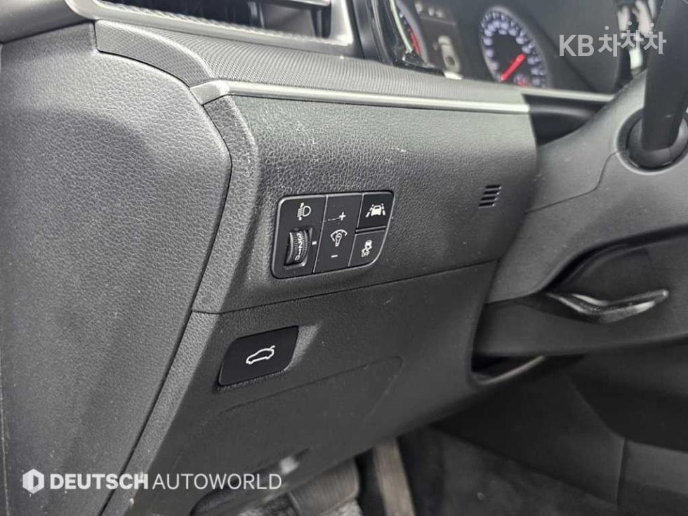 Kia K5 — miniaturë 17