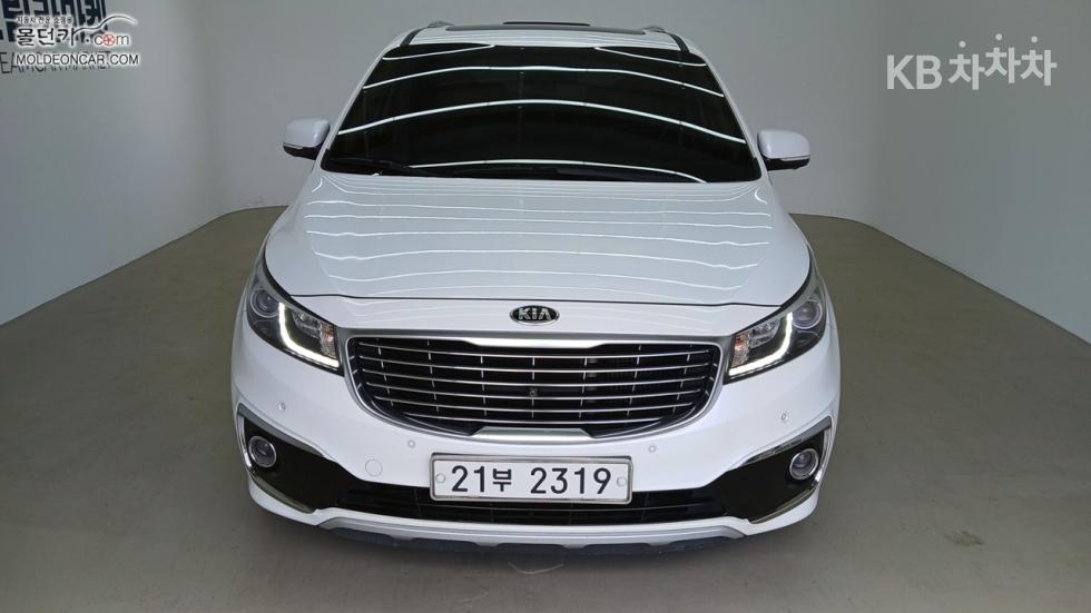 Kia Carnival — miniaturë 3