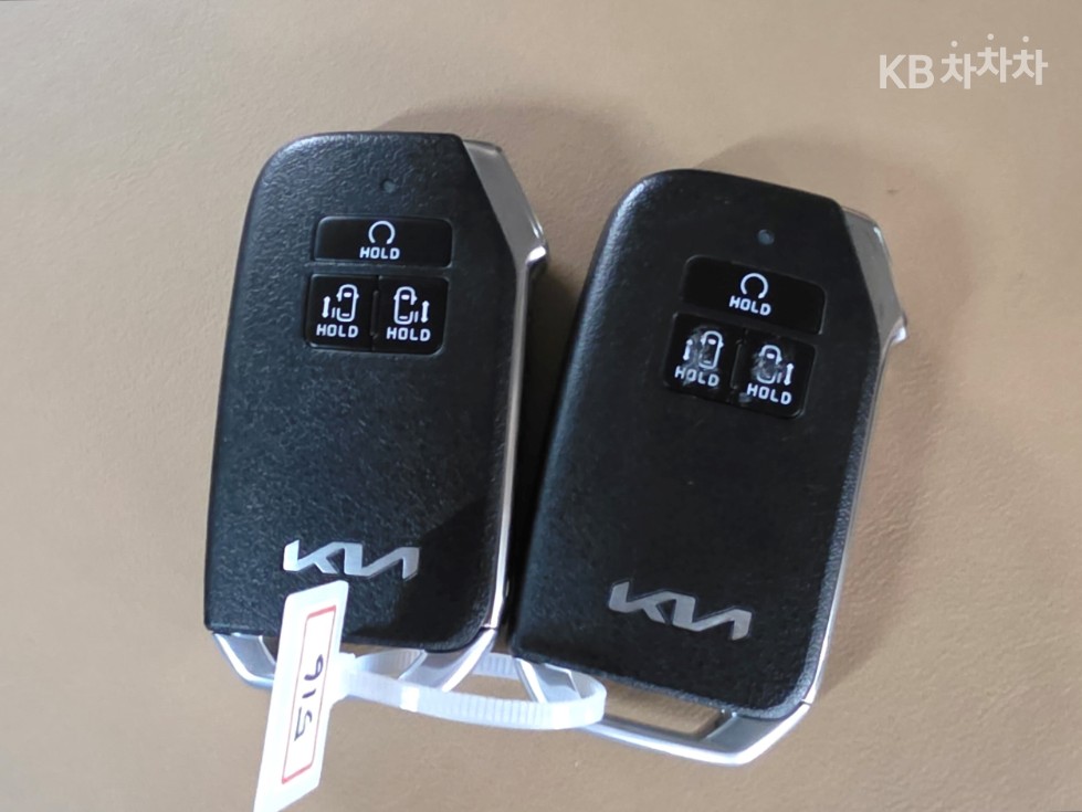 Kia Carnival — miniaturë 22