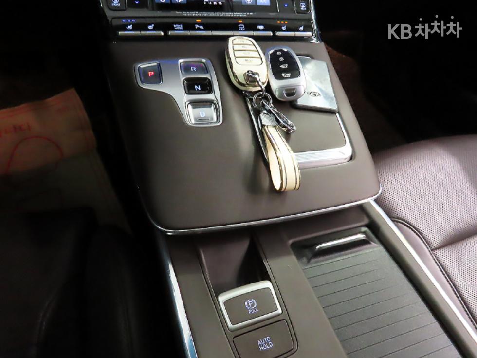 Hyundai Grandeur — miniaturë 13