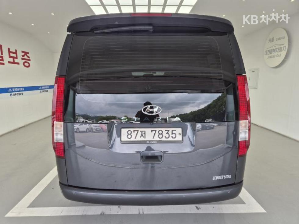 Hyundai Staria — miniaturë 3