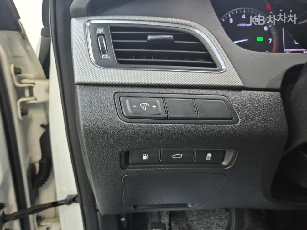 Hyundai Sonata — miniaturë 17