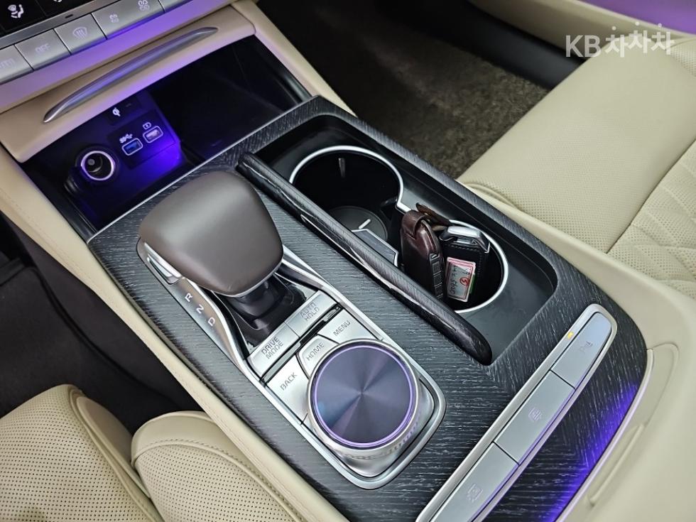 2022 Kia K9(2) photo