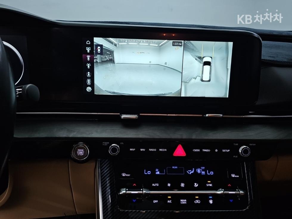 Kia Carnival — miniaturë 10