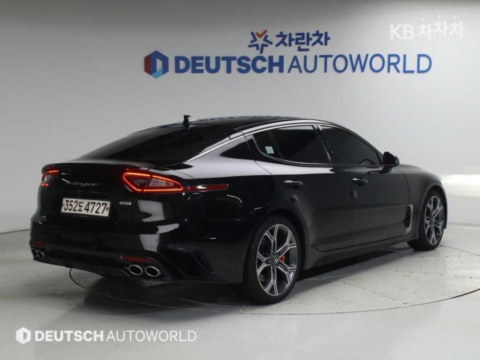 Kia Stinger — miniaturë 2