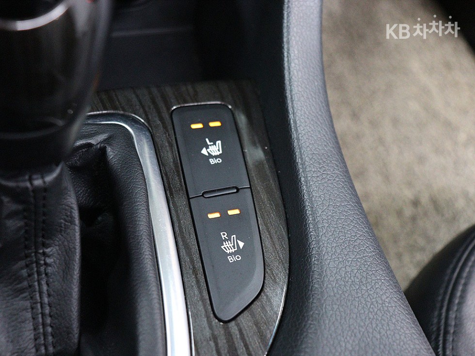 Kia K5 — miniaturë 9