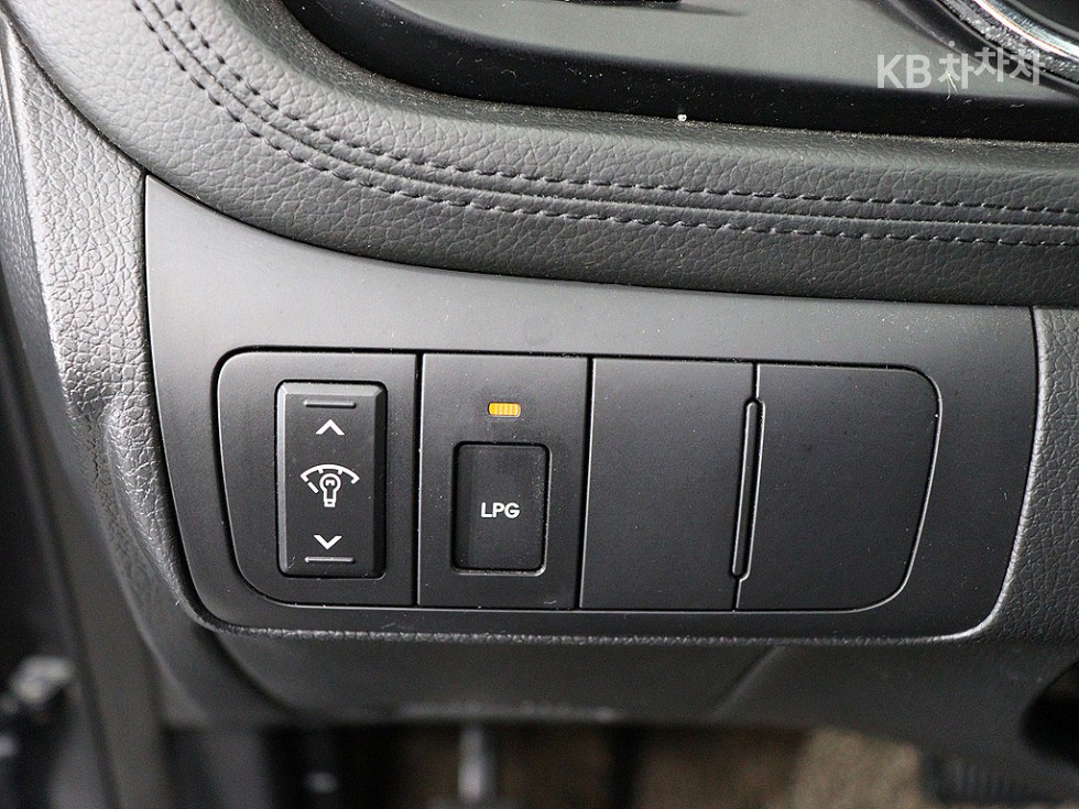 Kia K5 — miniaturë 12