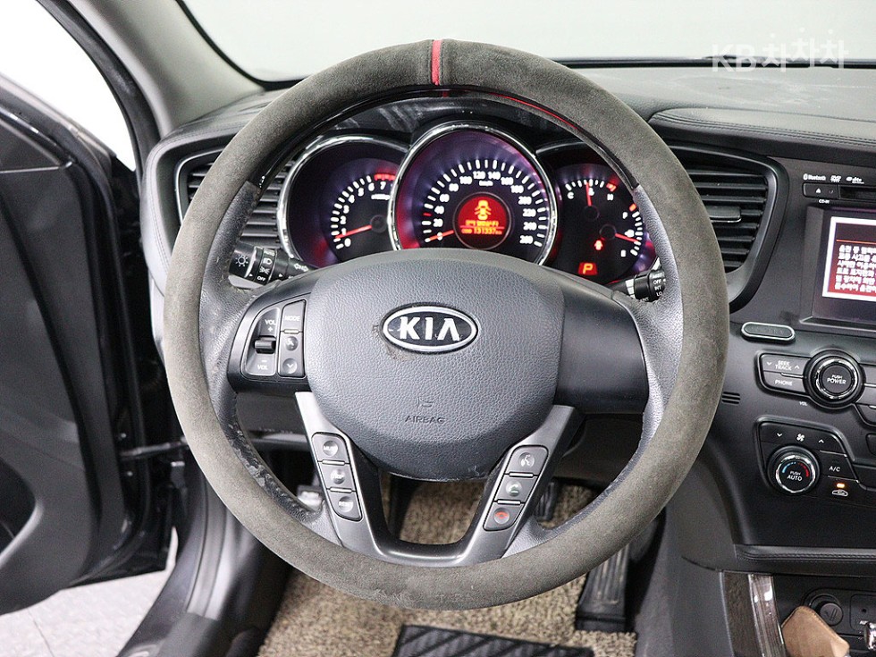 Kia K5 — miniaturë 15