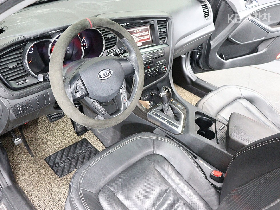 Kia K5 — miniaturë 17