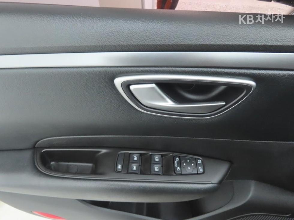 Renault Samsung SM6 — miniaturë 9