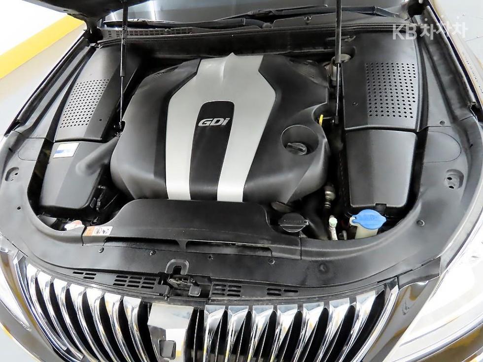 Hyundai Equus — miniaturë 19