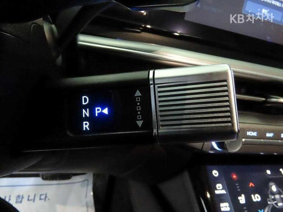 Hyundai Grandeur — miniaturë 12