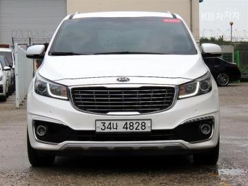 Kia Carnival 9인승 2.2 디젤 — foto 1