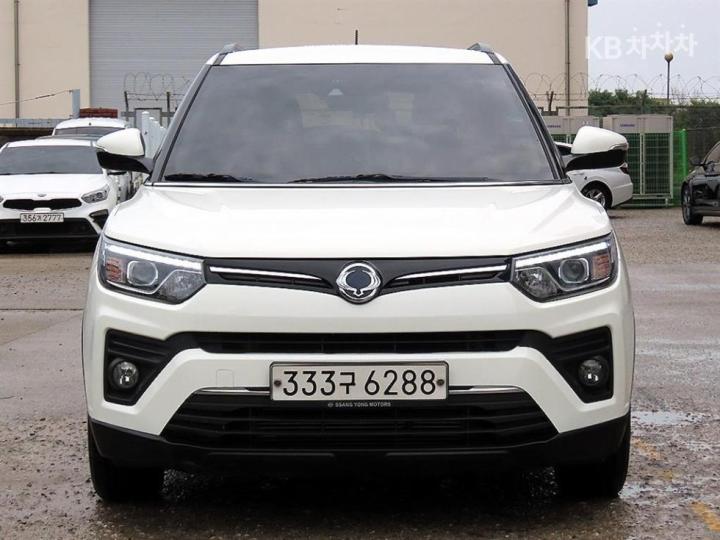 SsangYong Tivoli 가솔린 V3 2WD — foto 1