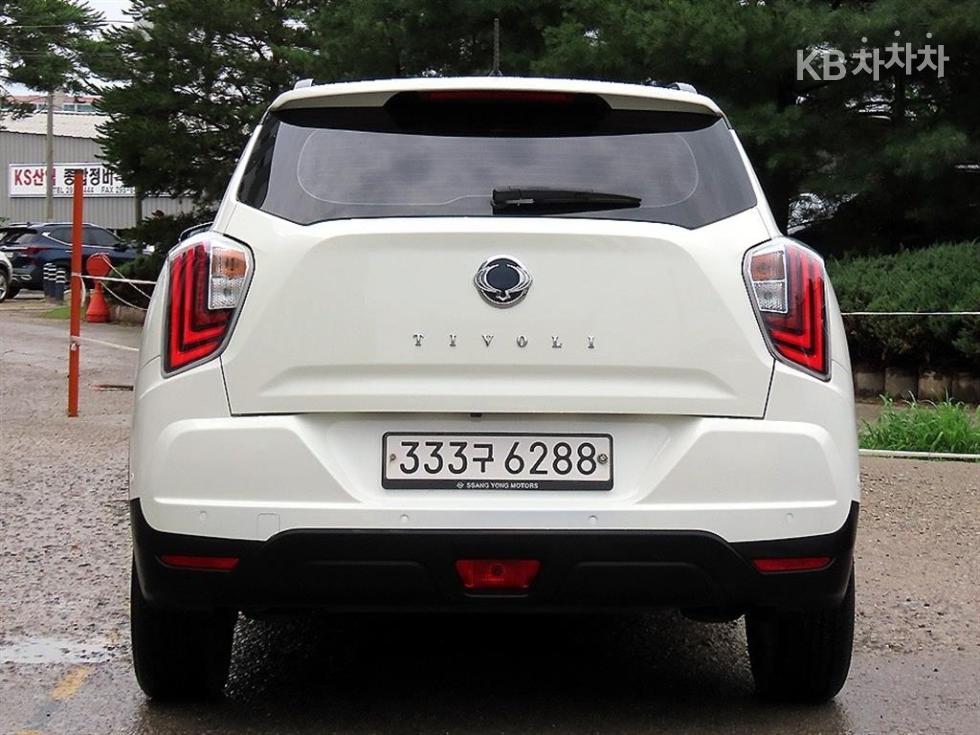 SsangYong Tivoli — miniaturë 4