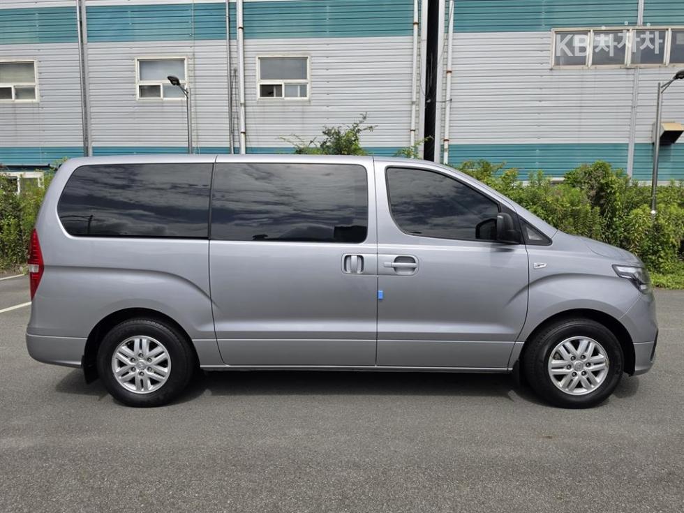 Hyundai Starex — miniaturë 20