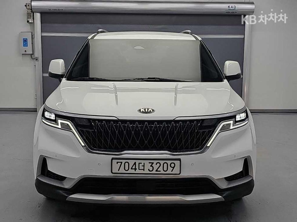 Kia Carnival — miniaturë 2
