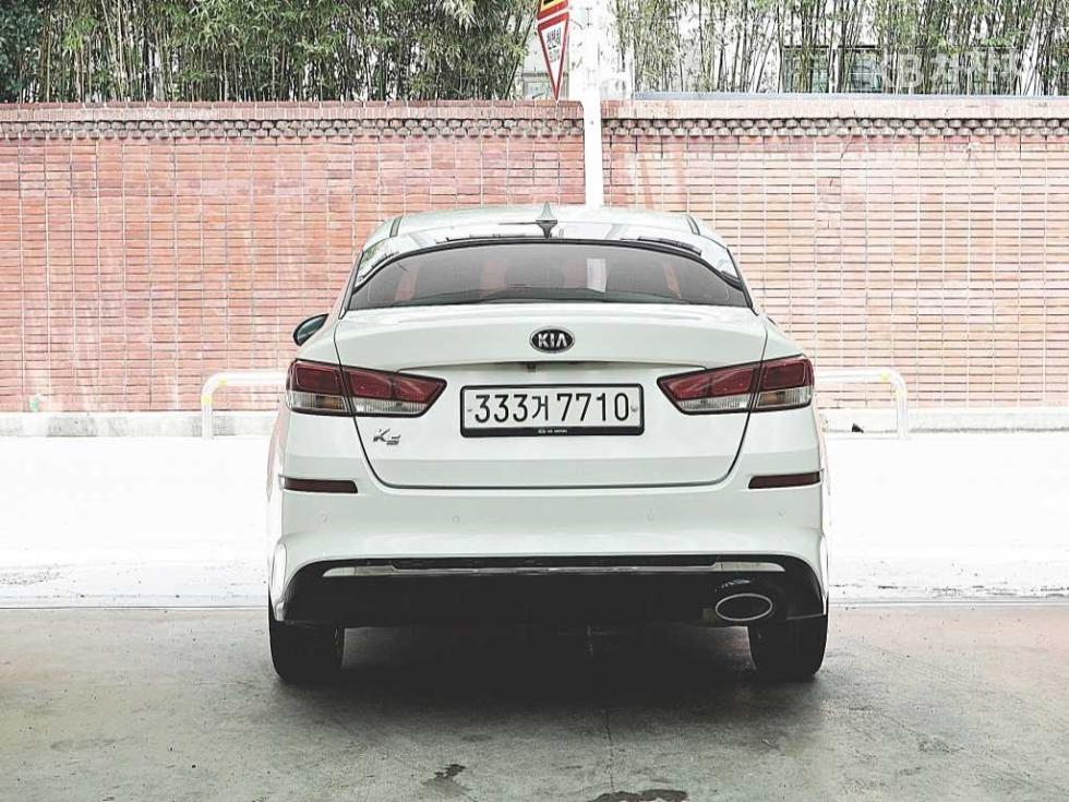 Kia K5 — miniaturë 4