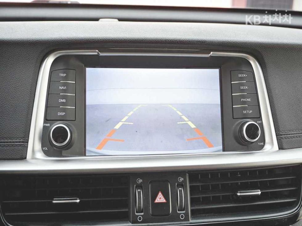 Kia K5 — miniaturë 13
