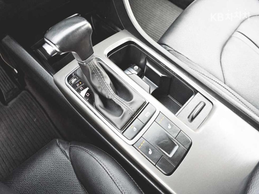 Kia K5 — miniaturë 15