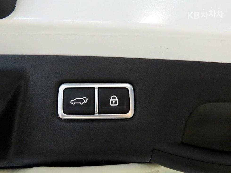Kia Sorento — miniaturë 15