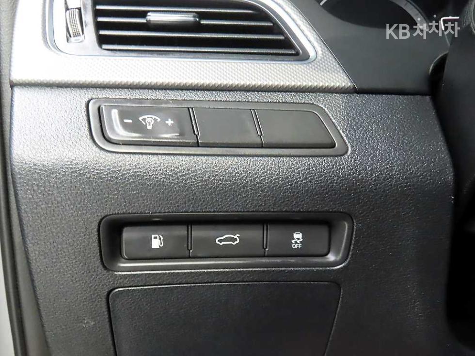 Hyundai Sonata — miniaturë 14