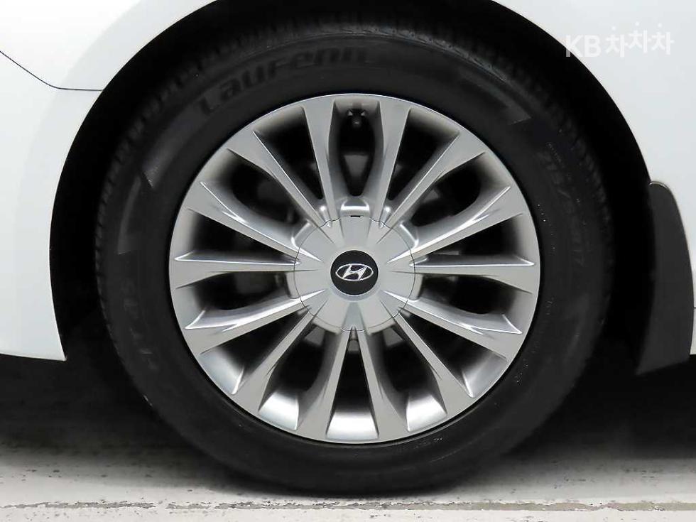 Hyundai Sonata — miniaturë 20