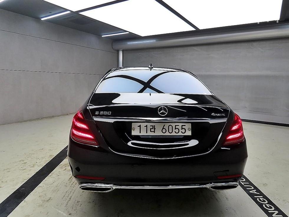 2017 Mercedes-Benz S photo