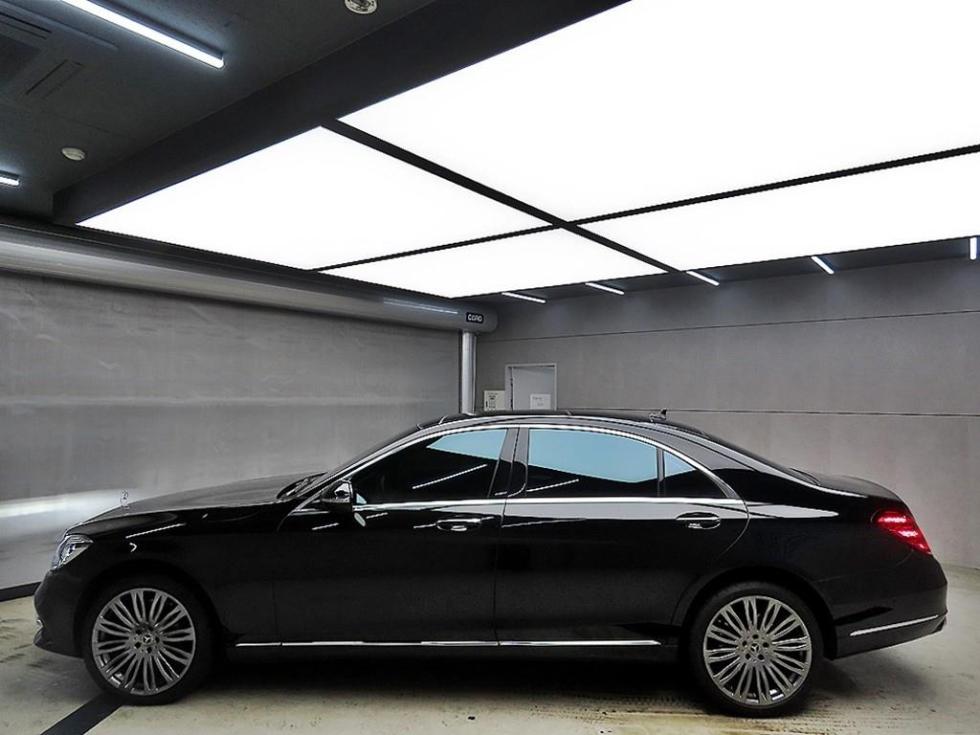 2017 Mercedes-Benz S photo