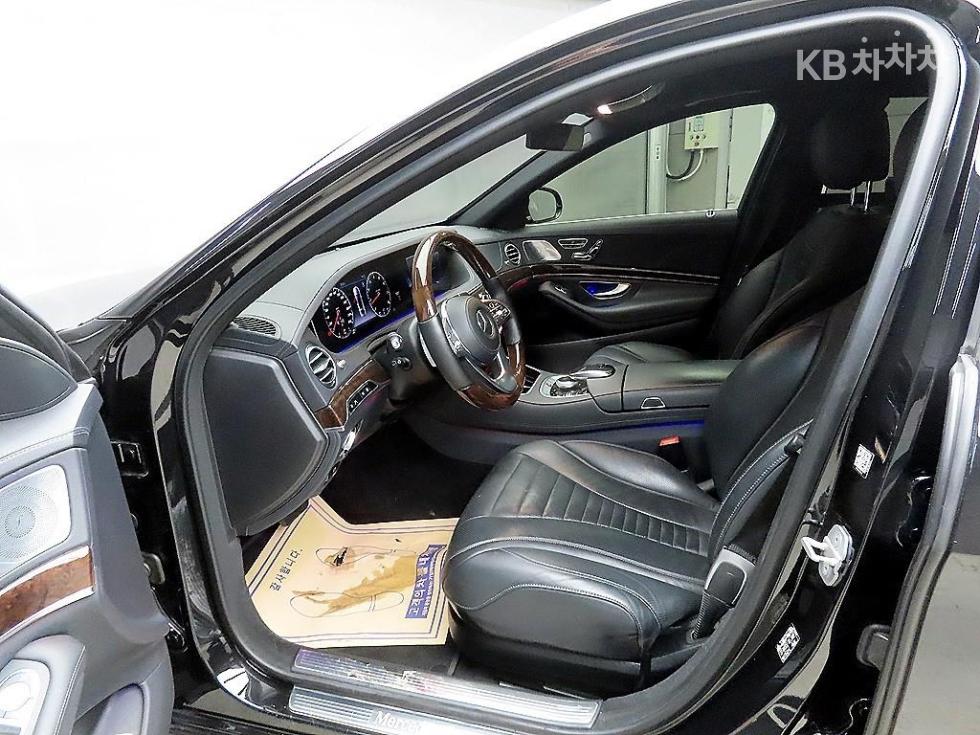 2017 Mercedes-Benz S photo