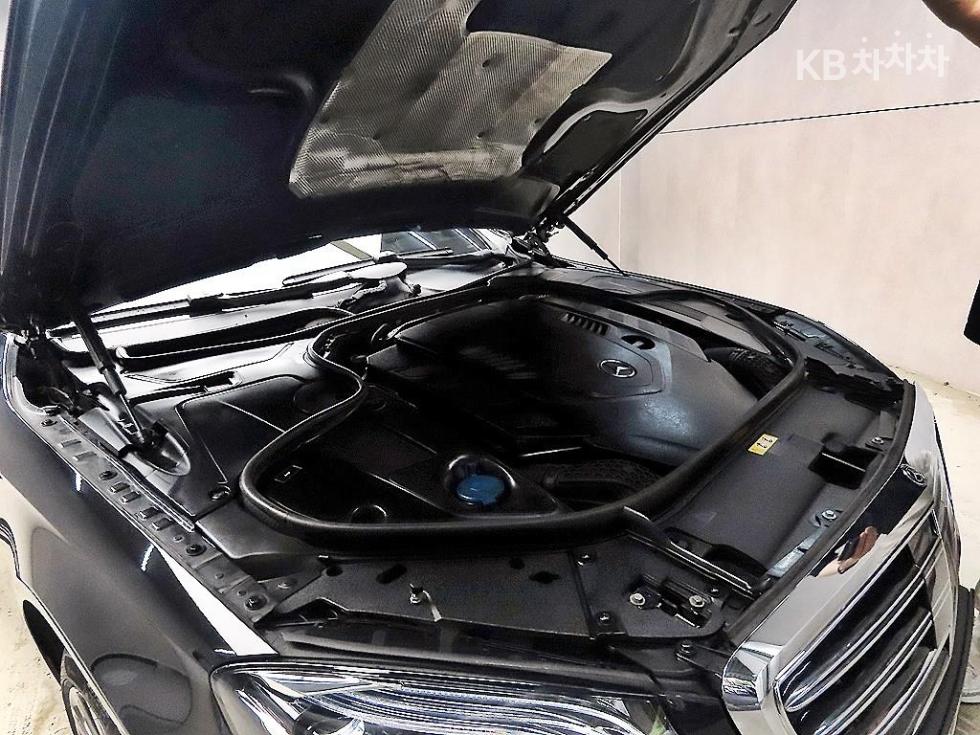 Mercedes-Benz S-klasse — miniaturë 19