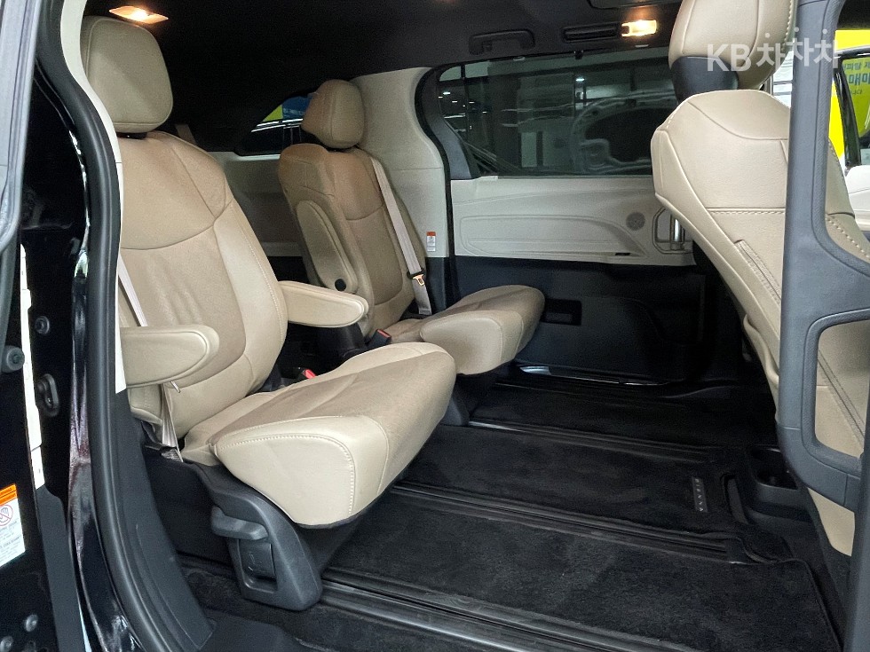 Toyota Sienna — miniaturë 11