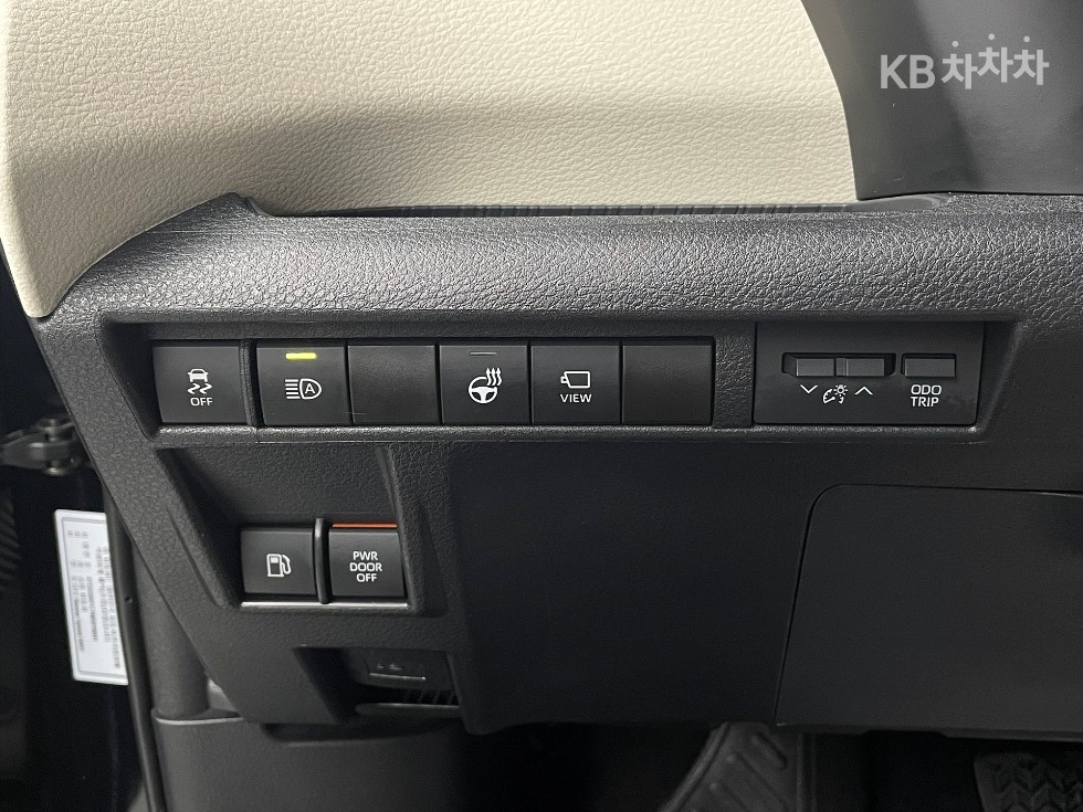 Toyota Sienna — miniaturë 16