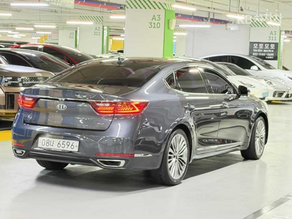 Kia K7 — miniaturë 4