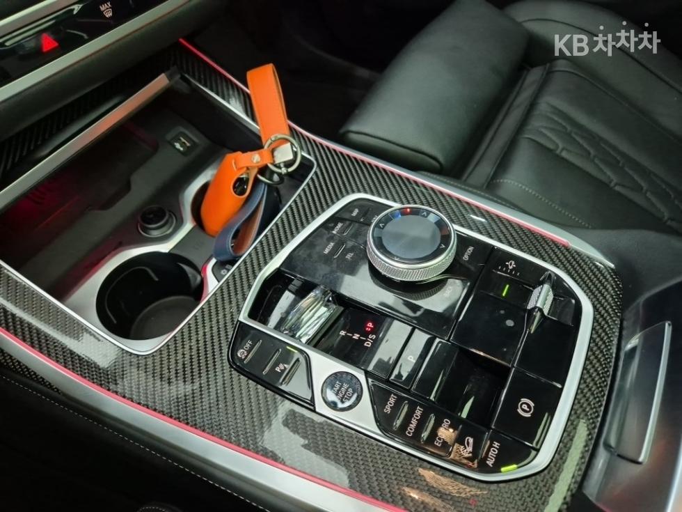 BMW X7 — miniaturë 8