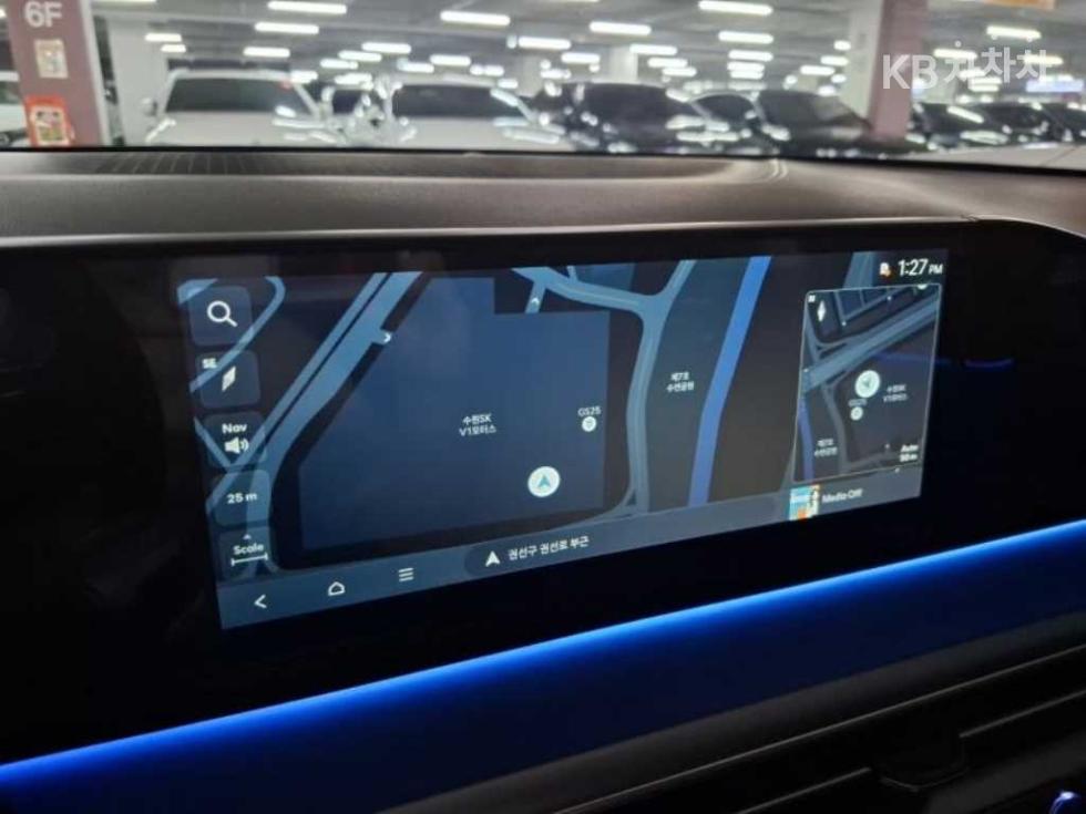 2025 Hyundai Used Car photo