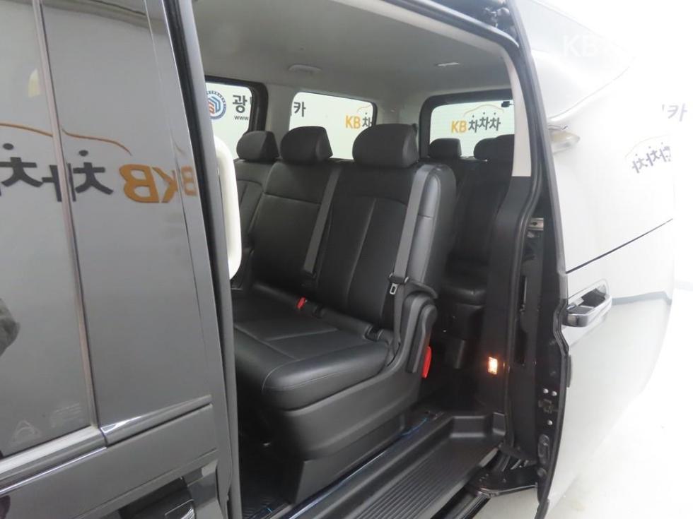 Hyundai Staria — miniaturë 6