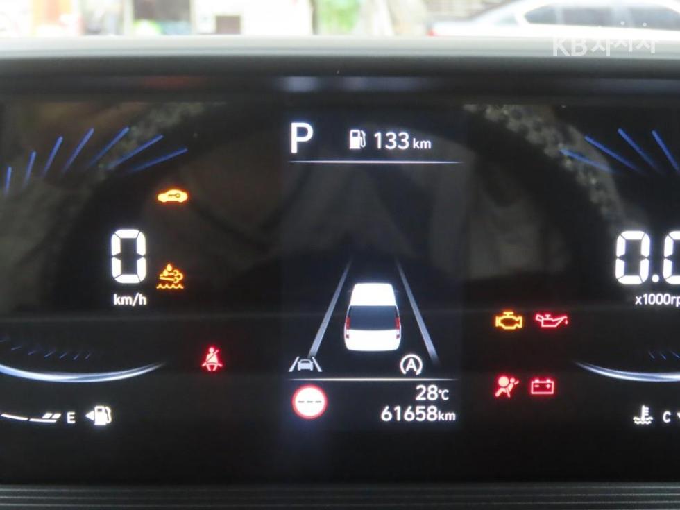 Hyundai Staria — miniaturë 8