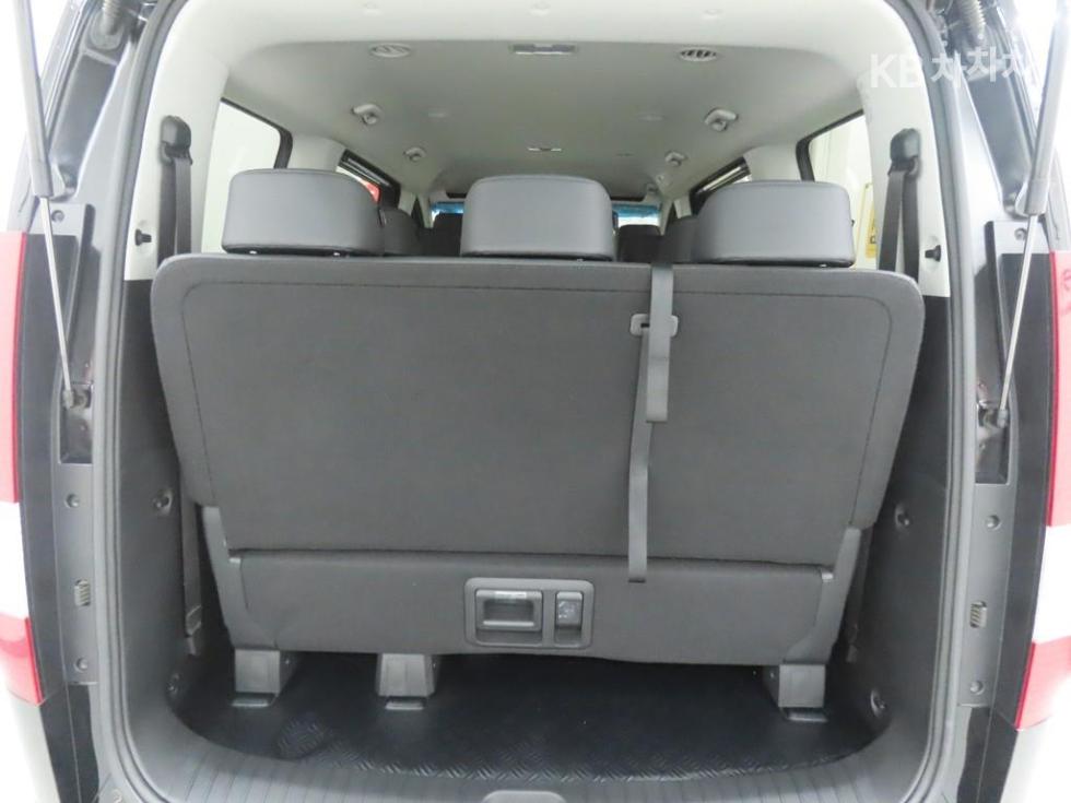 Hyundai Staria — miniaturë 20