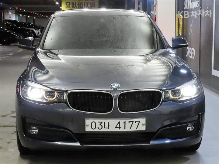 BMW Gran Turismo 2017 photo 2