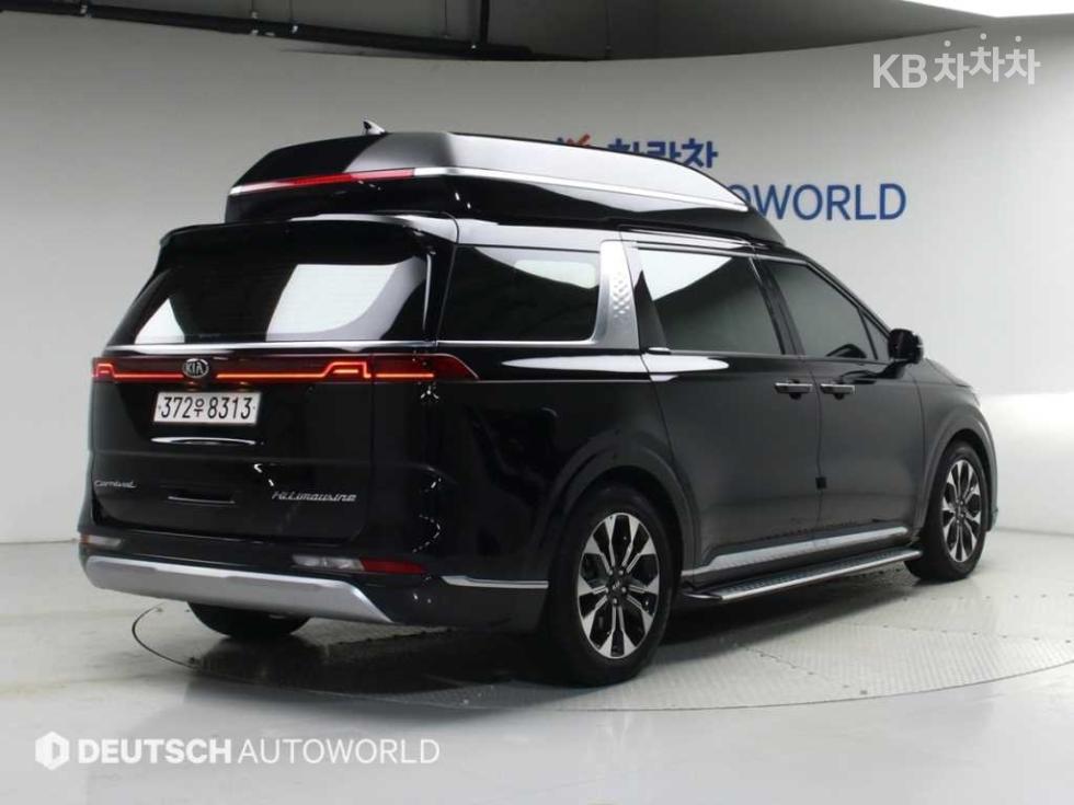 Kia Carnival — miniaturë 2